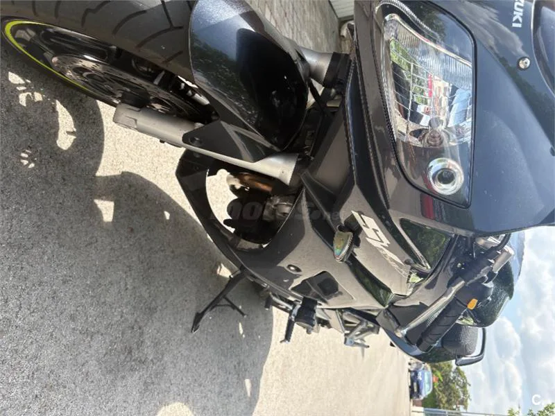 Suzuki SV 650 S – Vista 8