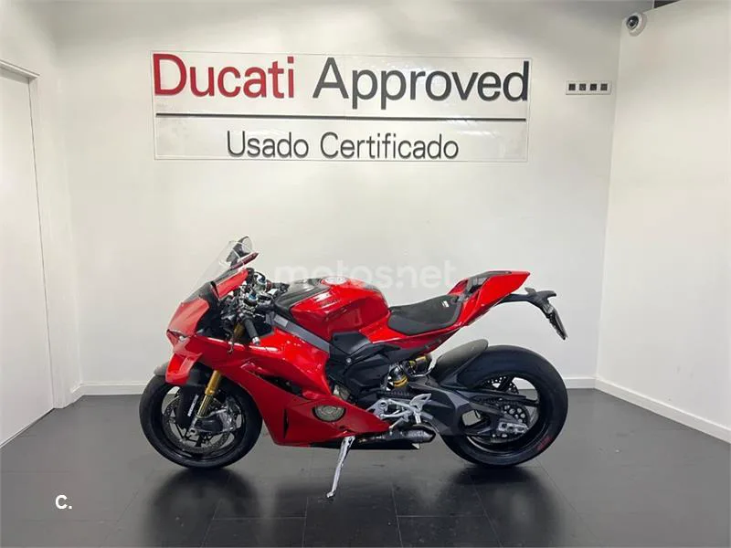 Ducati Panigale V4 – Vista 4