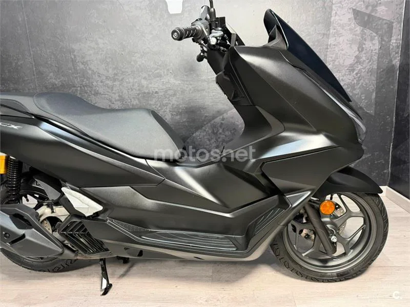 Honda PCX 125 – Vista 10