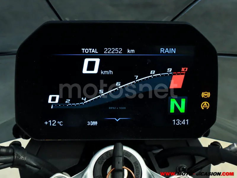 BMW F 900 R – Vista 6