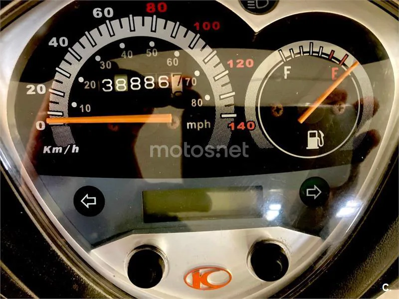Kymco Agility City 125 – Vista 8