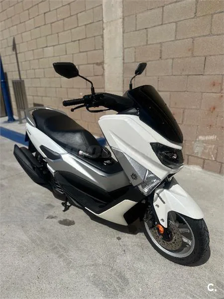 Yamaha NMAX – Vista 3