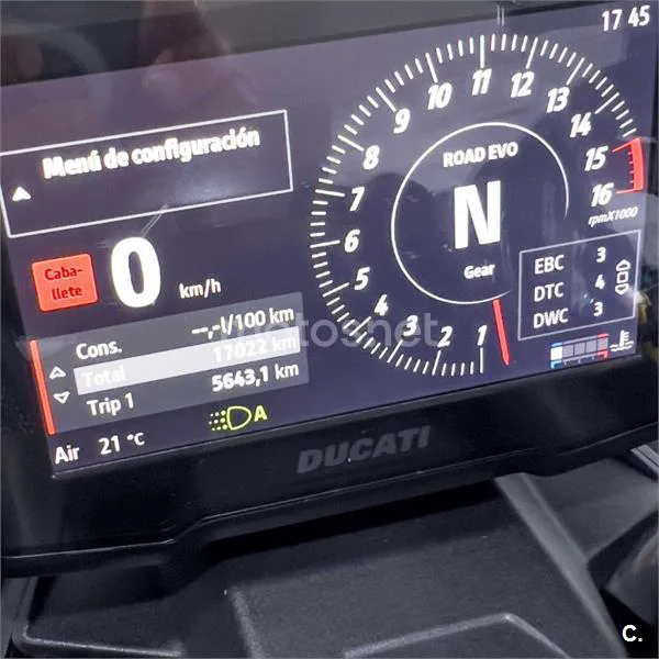 Ducati Streetfighter V4 – Vista 7