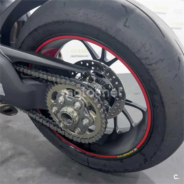 Ducati Streetfighter V4 – Vista 8