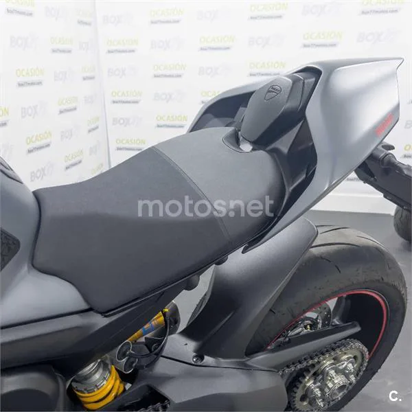 Ducati Streetfighter V4 – Vista 9