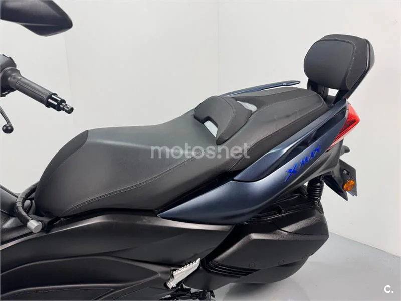 Yamaha XMAX 300 – Vista 18