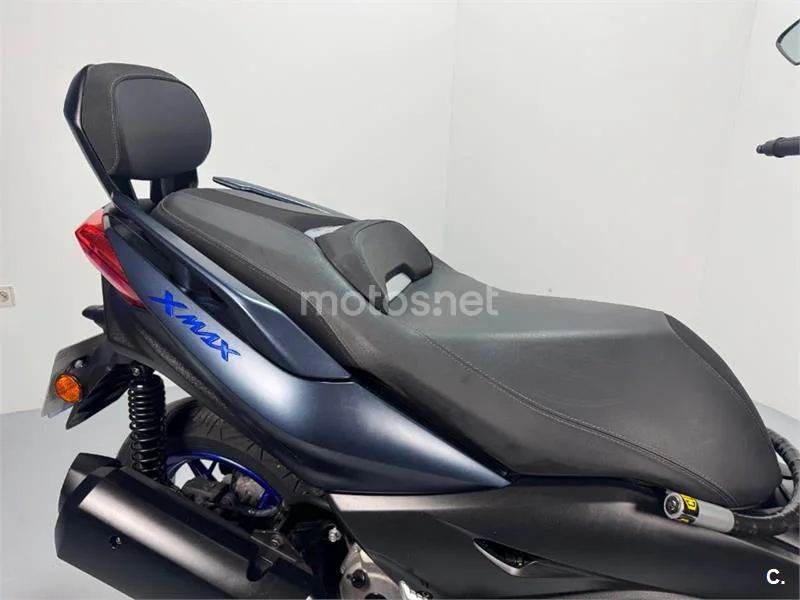 Yamaha XMAX 300 – Vista 7