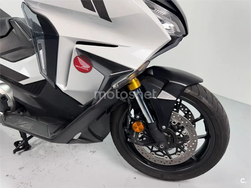 Honda Forza 750 – Vista 5