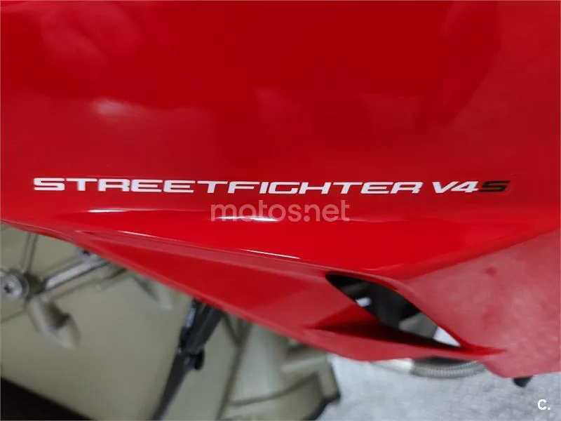 Ducati Streetfighter V4 – Vista 12