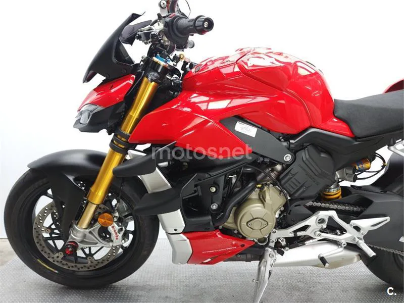 Ducati Streetfighter V4 – Vista 24