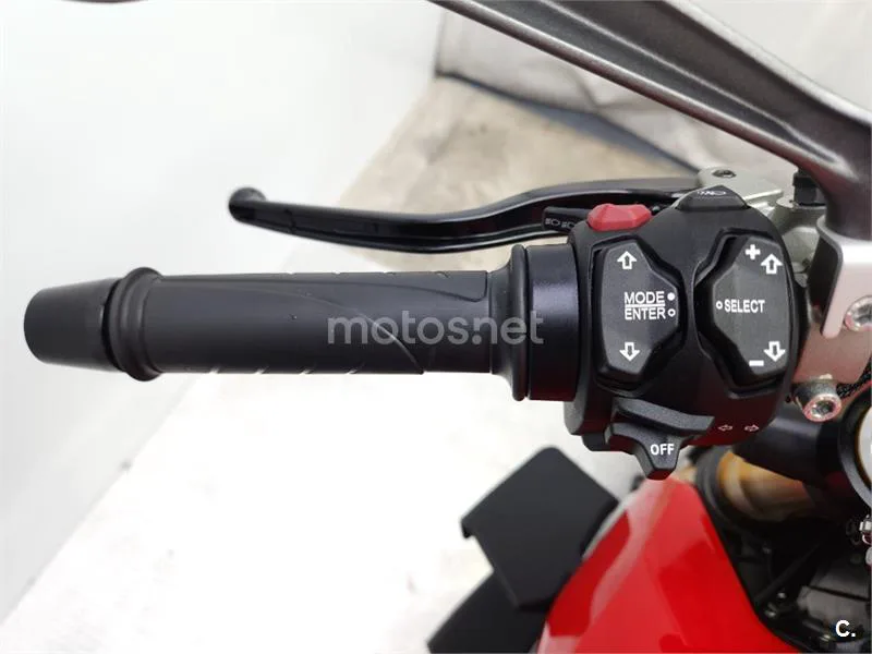 Ducati Streetfighter V4 – Vista 9