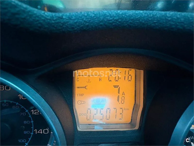 Piaggio X EVO 125 – Vista 8