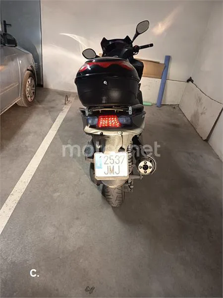 Kymco K-XCT 125i – Vista 4