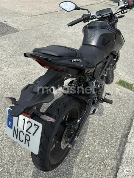 Voge 125R – Vista 4