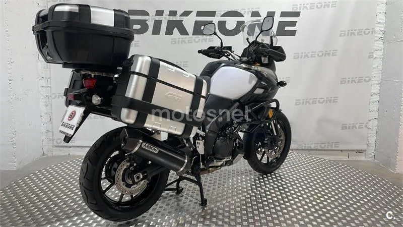 Suzuki V-Strom 1000 – Vista 8