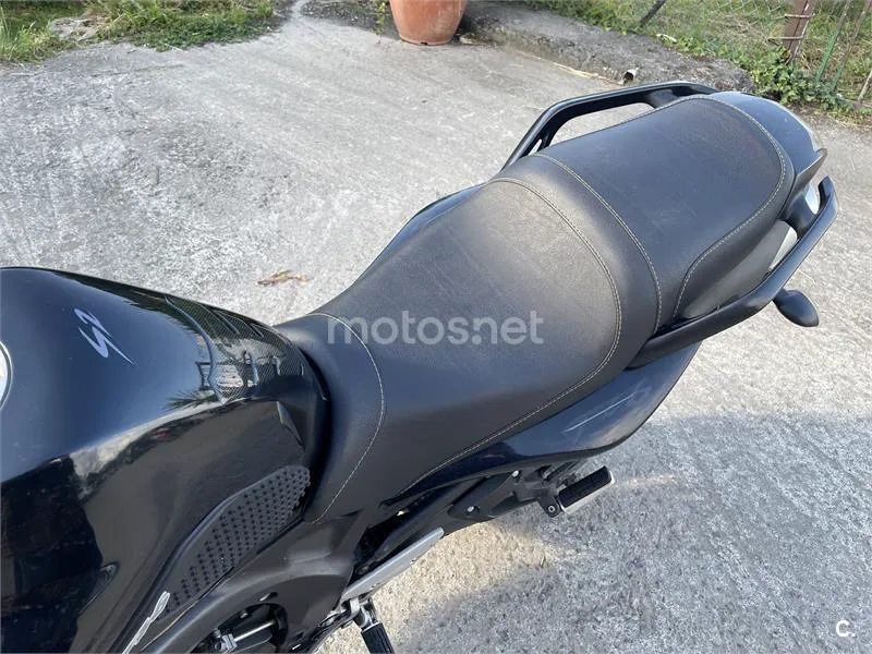 Yamaha FZ6 N S2 – Vista 5