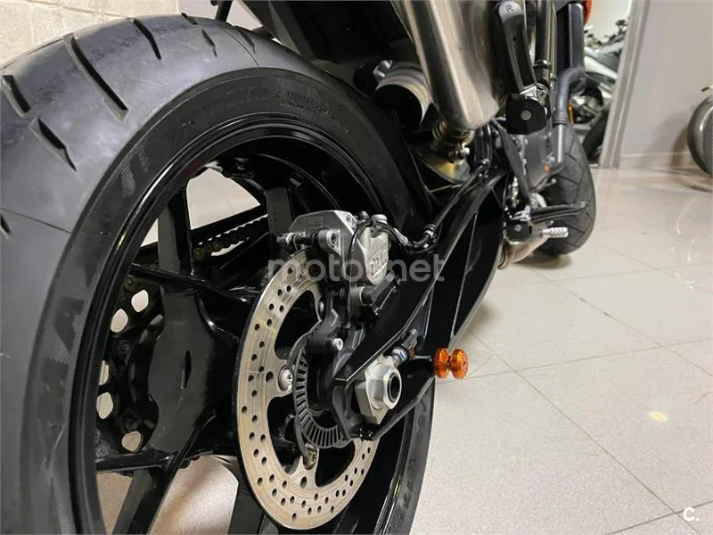 KTM 790 – Vista 6
