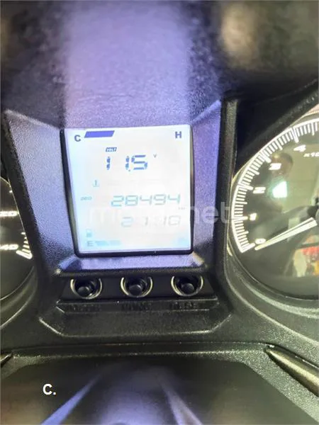 Kymco Grand Dink 125 – Vista 11