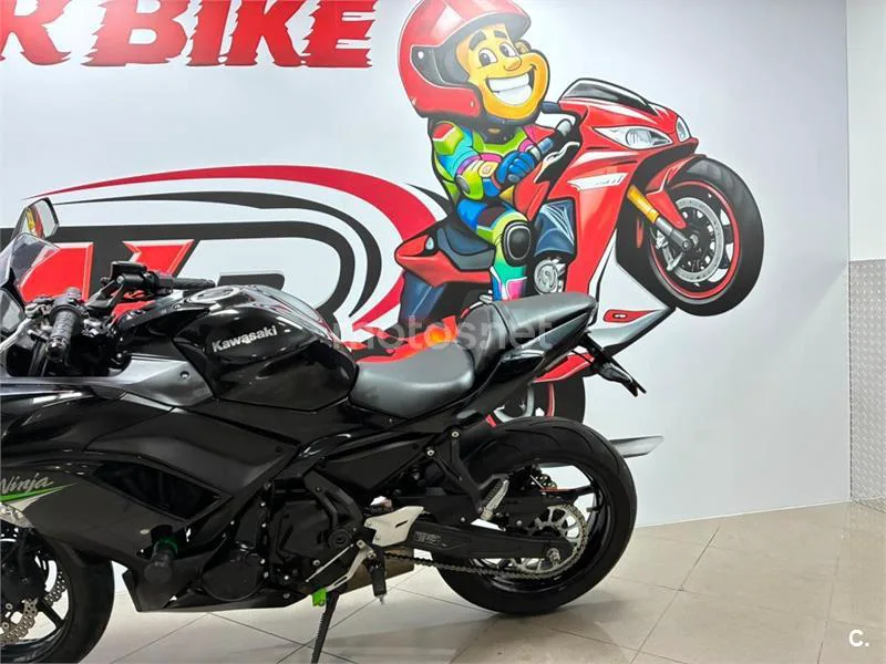 Kawasaki Ninja 650 – Vista 6