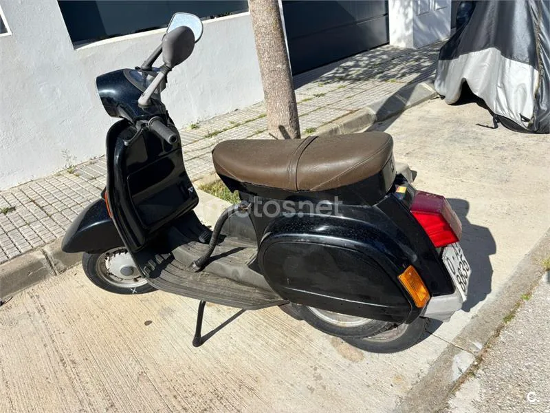 Vespa Cosa 125 - Vista 3
