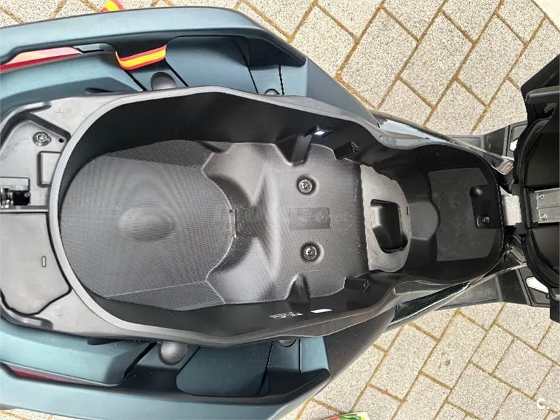 Yamaha XMAX 125 – Vista 3