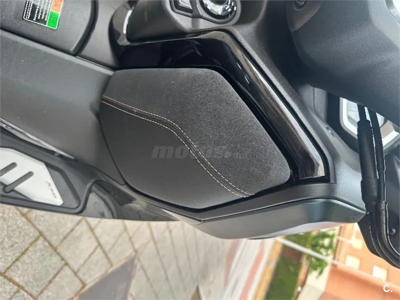 Yamaha XMAX 125 – Vista 8
