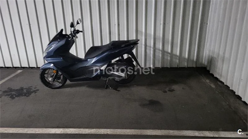 Honda PCX 125 – Vista 3