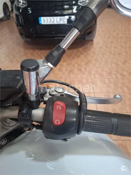 Yamaha FZ6 – Vista 11