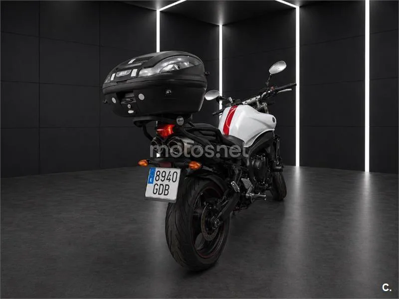 Yamaha FZ6 – Vista 4