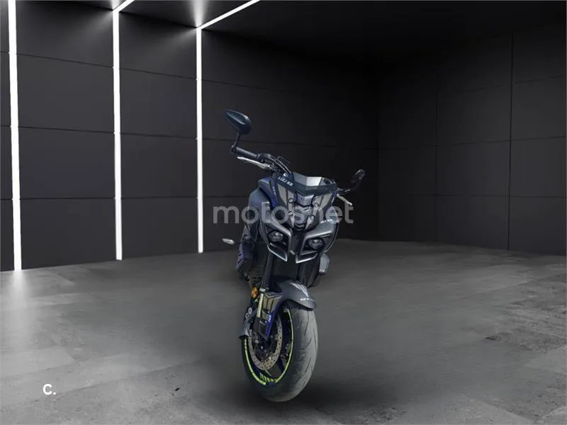 Yamaha MT-10 – Vista 6