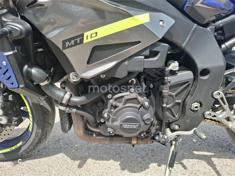 Yamaha MT-10 – Vista 10