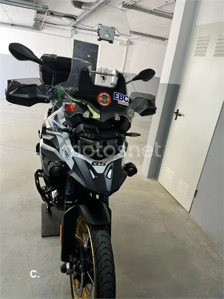 BMW F 850 – Vista 2