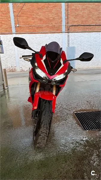 Honda CBR 500 R – Vista 4