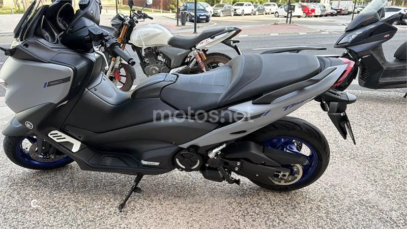 Yamaha TMAX 560 – Vista 2