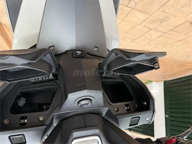 BMW C 400 GT – Vista 8