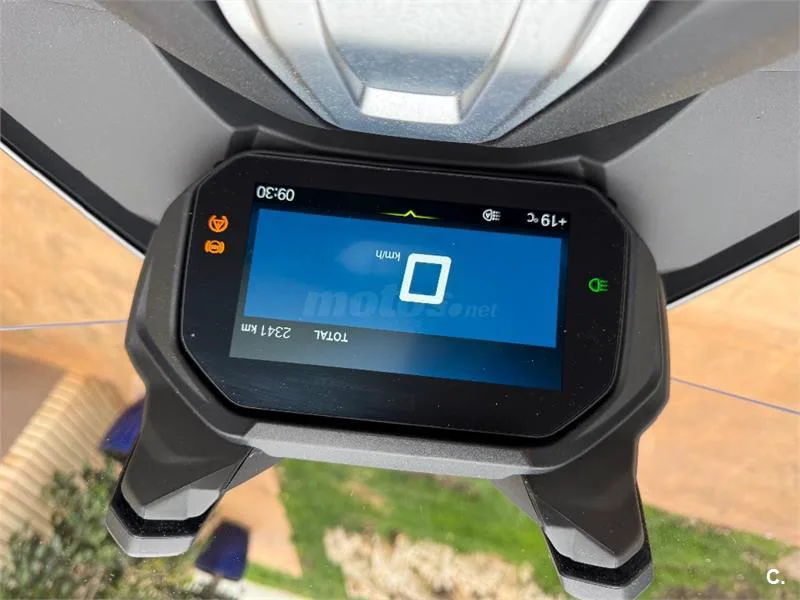 BMW C 400 GT – Vista 9