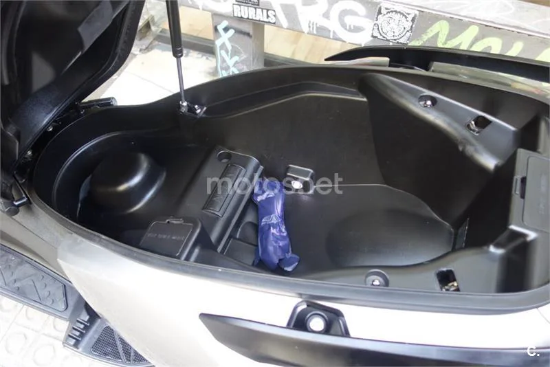 Kymco Super Dink 125 – Vista 12