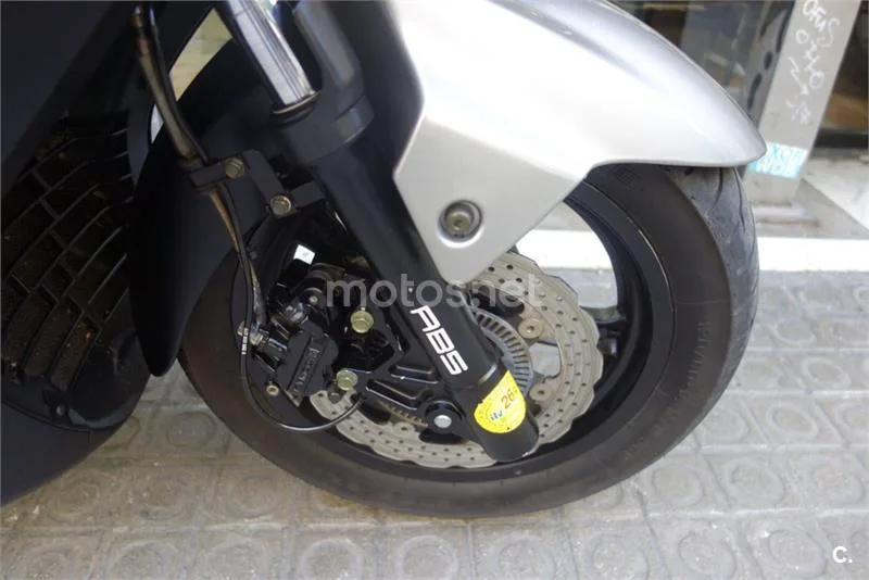 Kymco Super Dink 125 – Vista 15