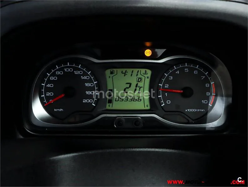 Suzuki Burgman 650 Executive – Vista 6