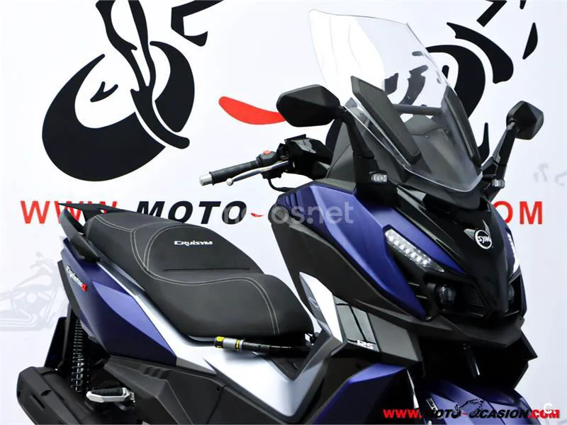 SYM Cruisym – Vista 4