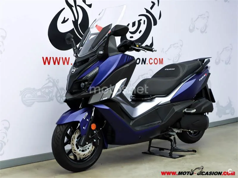 SYM Cruisym – Vista 8