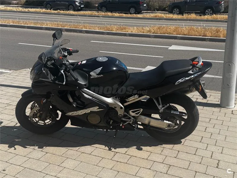 Honda CBR 600F – Vista 3