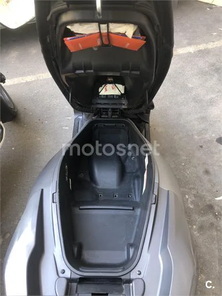 Honda PCX 125 – Vista 8
