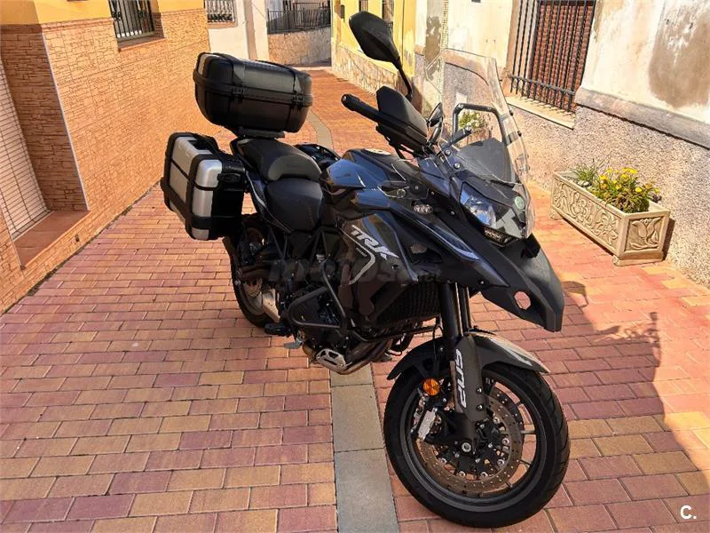 Benelli TRK 502 – Vista 2