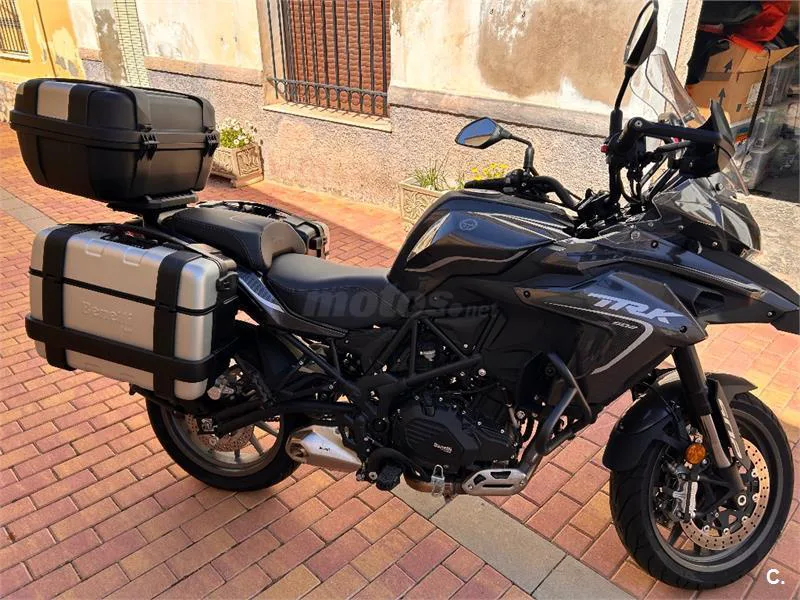 Benelli TRK 502 – Vista 6