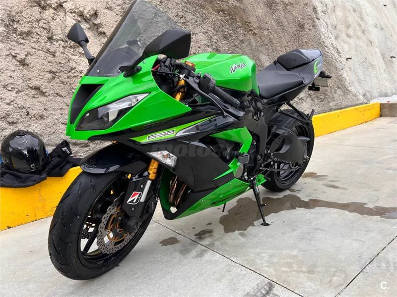 Kawasaki ZX 6R 636 – Vista 2