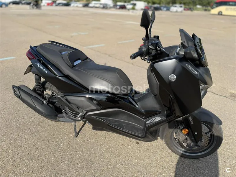Yamaha XMAX 125 – Vista 17