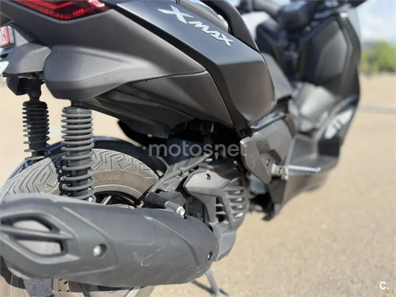 Yamaha XMAX 125 – Vista 18