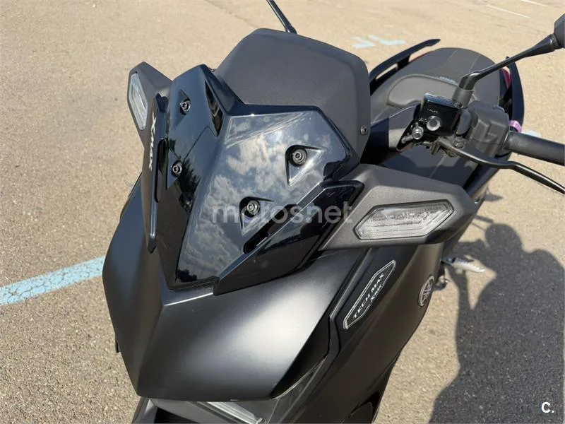 Yamaha XMAX 125 – Vista 23