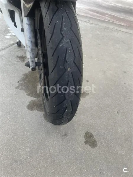 Suzuki GS 500F – Vista 5